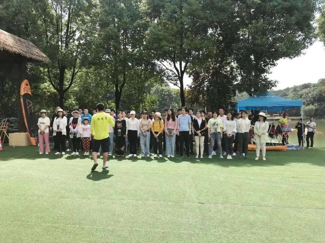 遠(yuǎn)程監(jiān)控,報警巡邏,清機(jī)加鈔,清分整點(diǎn),憑證寄庫,頭寸箱寄庫,商鋪安保,智能家居