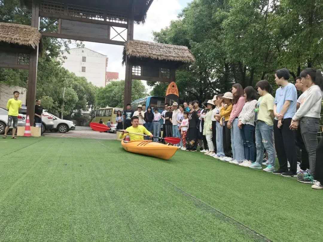 遠(yuǎn)程監(jiān)控,報警巡邏,清機(jī)加鈔,清分整點(diǎn),憑證寄庫,頭寸箱寄庫,商鋪安保,智能家居