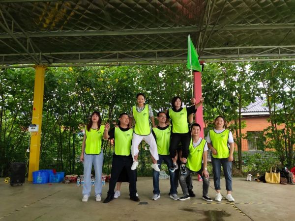 遠(yuǎn)程監(jiān)控,報(bào)警巡邏,清機(jī)加鈔,清分整點(diǎn),憑證寄庫(kù),頭寸箱寄庫(kù),商鋪安保,智能家居